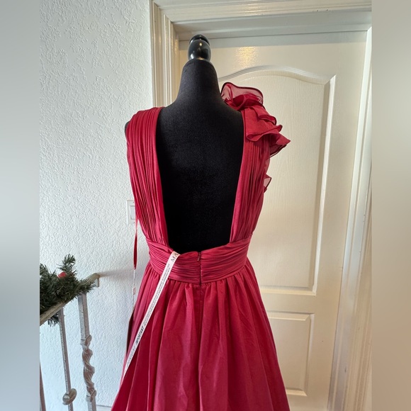 NWT Mac Duggal Sz 8 Ruffled One Shoulder V-neck Chiffon  Burgundy Dress - Picture 14 of 16